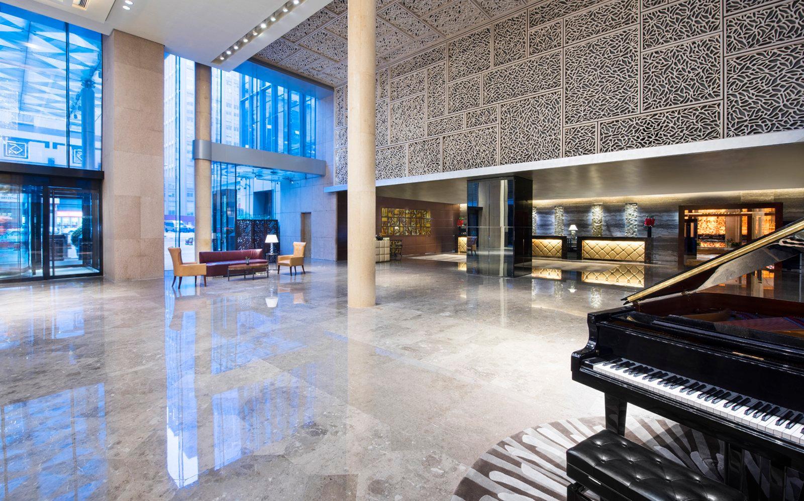 Crowne Plaza Chaoyang U-town By Ihg - Within 30 Minutes To Forbidden By Metro Hotel 5*