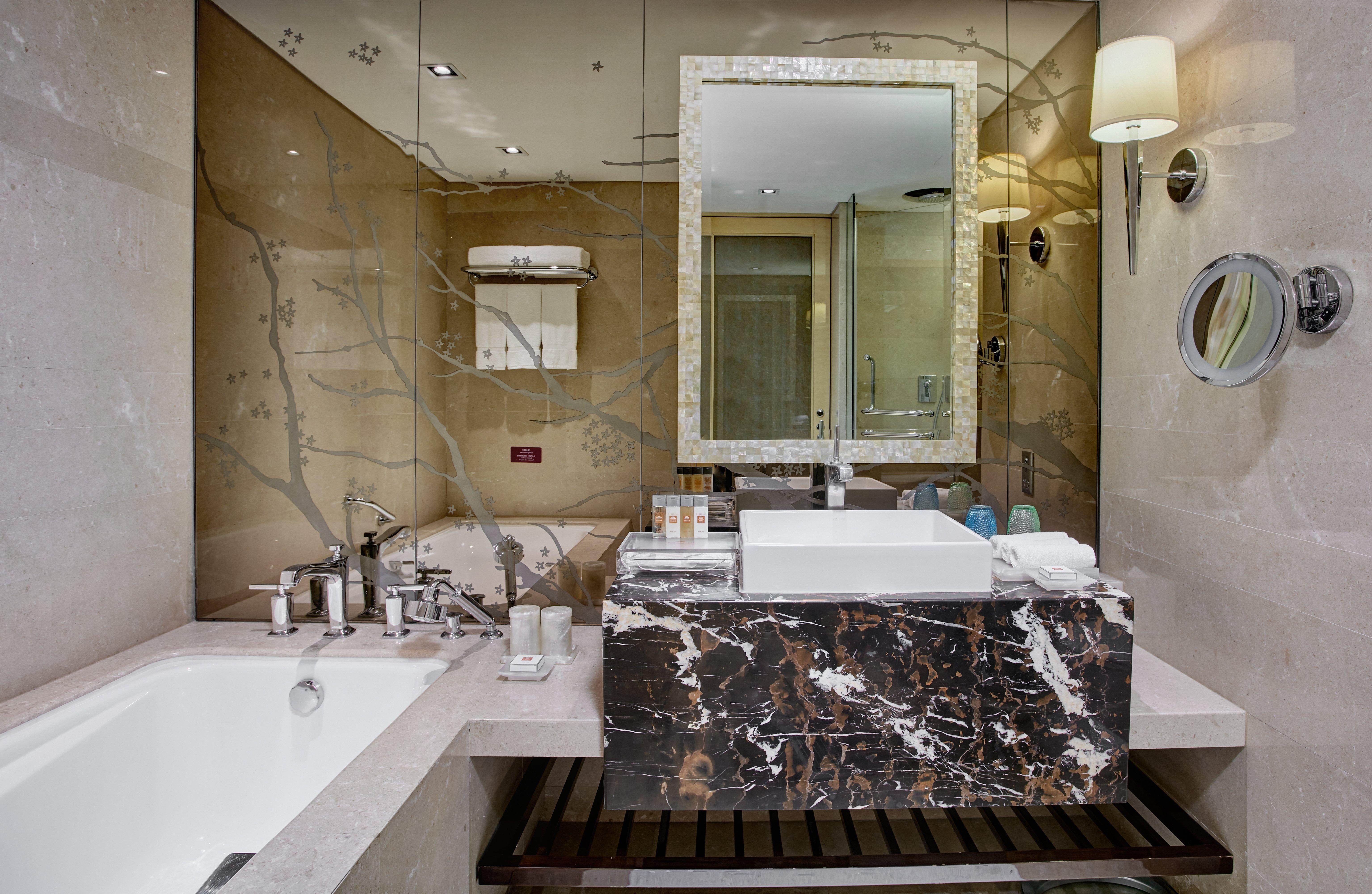 Crowne Plaza Chaoyang U-town By Ihg - Within 30 Minutes To Forbidden By Metro