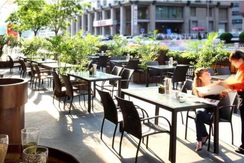 Crowne Plaza Chaoyang U-town By Ihg - Within 30 Minutes To Forbidden By Metro Hotel