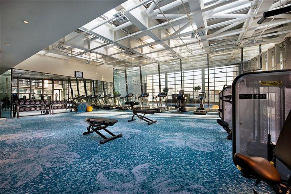 Crowne Plaza Chaoyang U-town By Ihg - Within 30 Minutes To Forbidden By Metro 5*