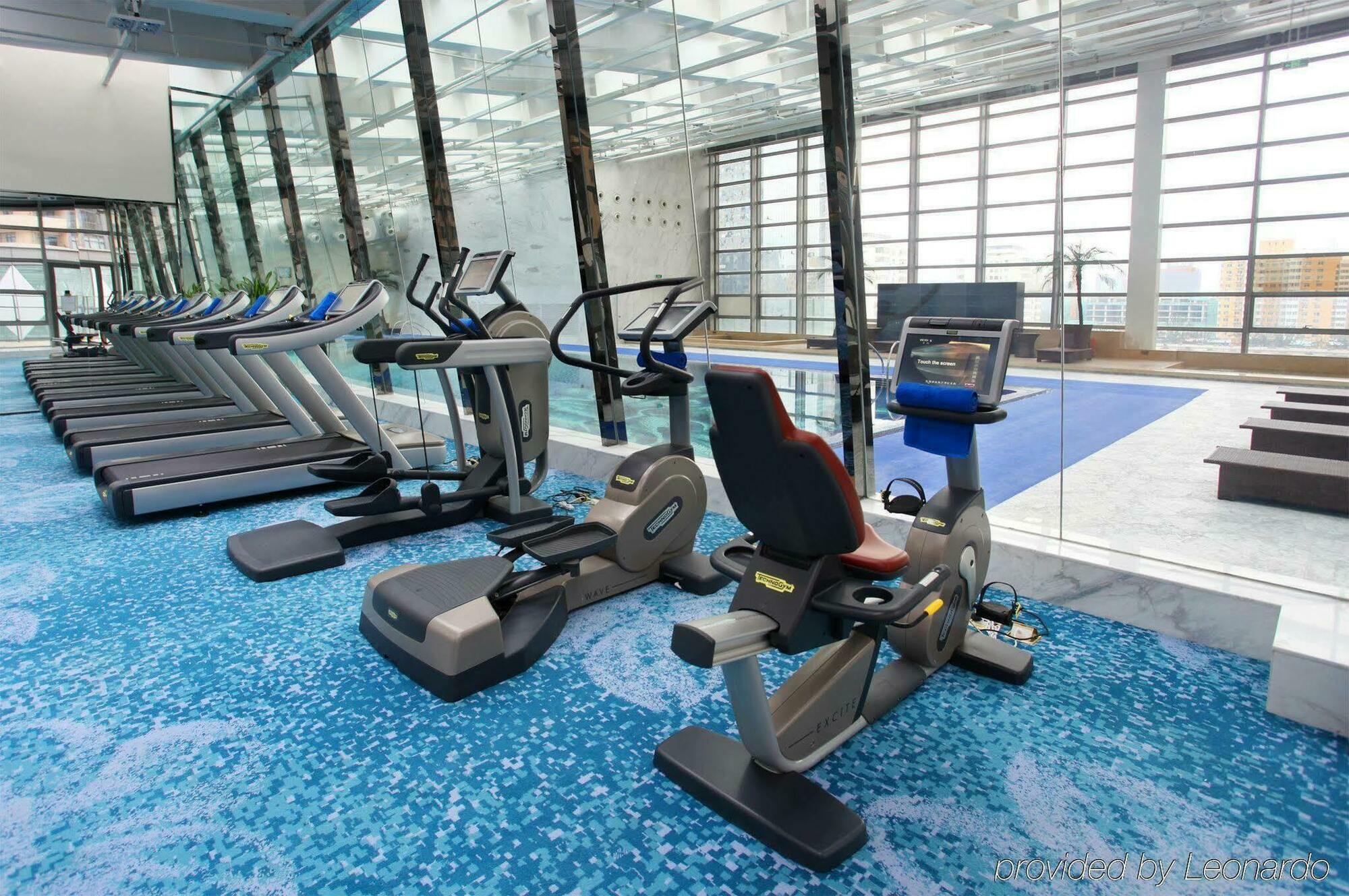 Crowne Plaza Chaoyang U-town By Ihg - Within 30 Minutes To Forbidden By Metro Hotel